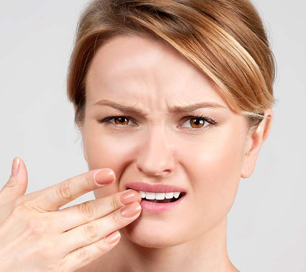 Dunwoody What Should I Do If I Chip My Tooth?